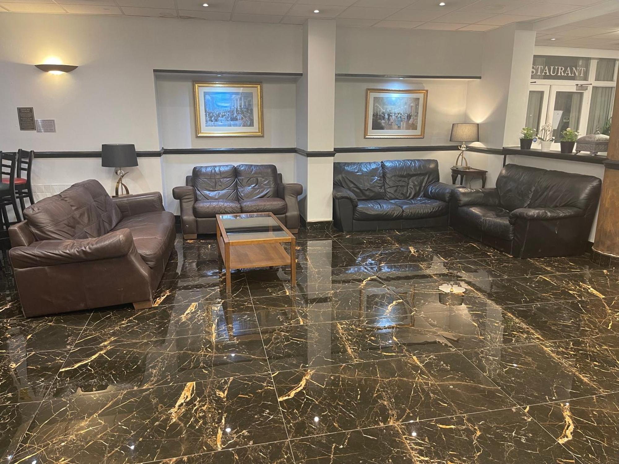 Hylands Hotel Ковънтри Екстериор снимка