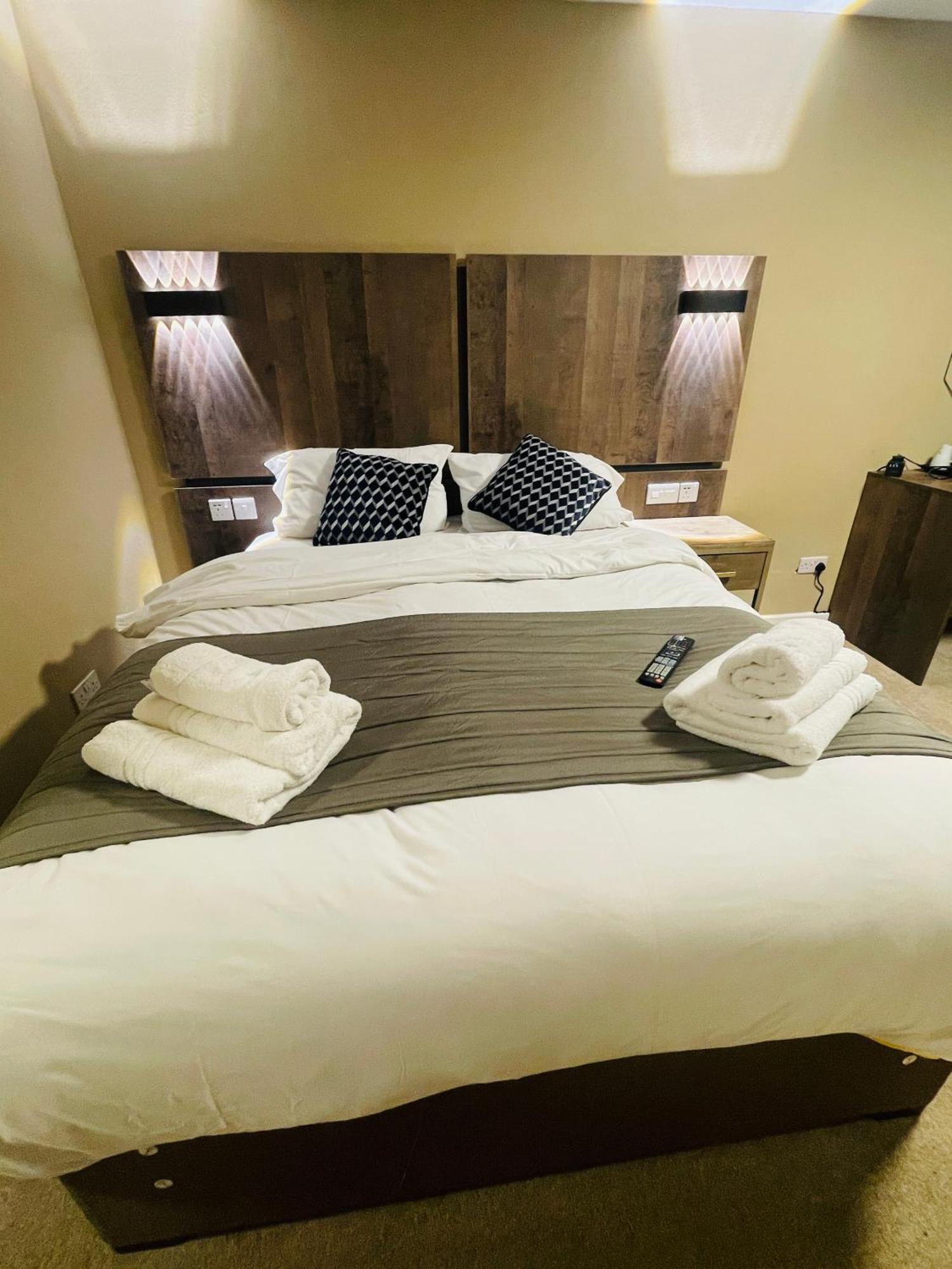 Hylands Hotel Ковънтри Екстериор снимка