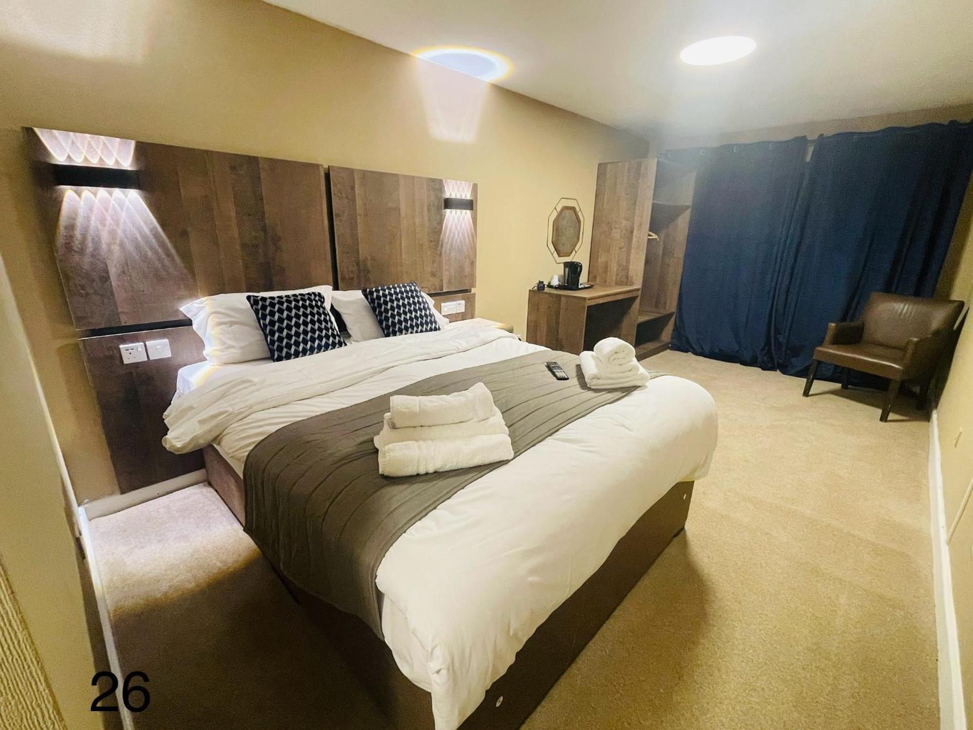Hylands Hotel Ковънтри Екстериор снимка