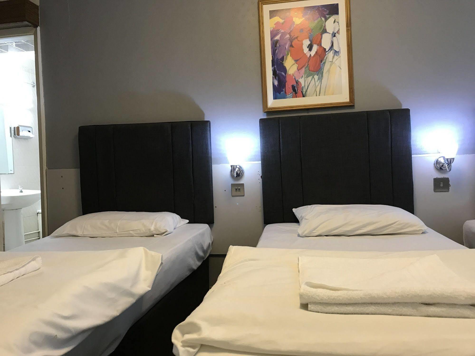 Hylands Hotel Ковънтри Екстериор снимка